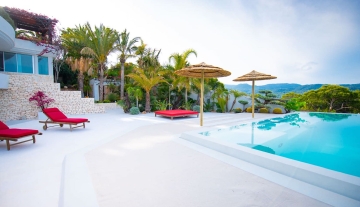 Resa Estates modern villa for sale te koop Cala Tarida Ibiza exterior pool.jpg